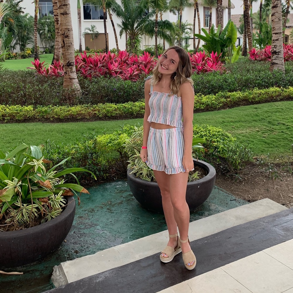 Meet your Posher, Halle